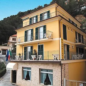 Hotel Adriana, Laigueglia